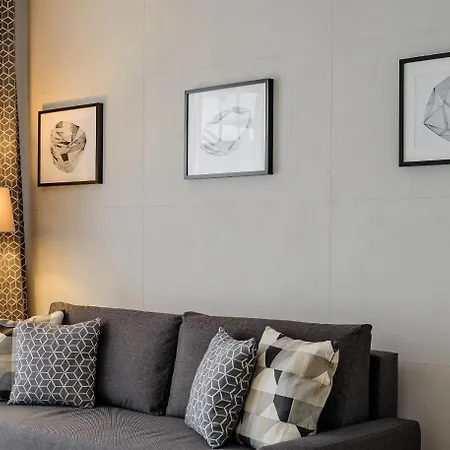 Jaktorowska Charming Studio *